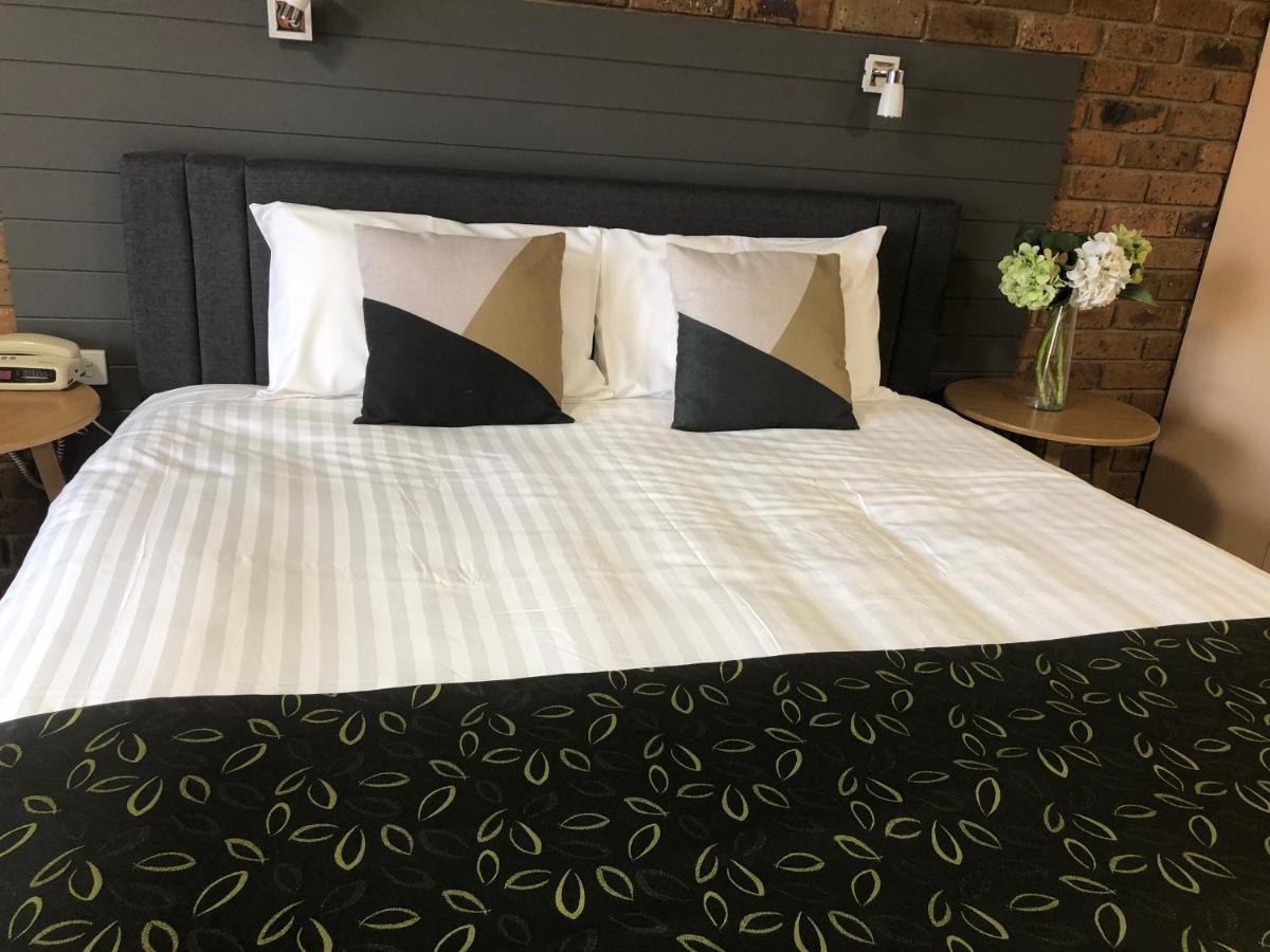 Travellers Rest Motor Inn سوان هيل المظهر الخارجي الصورة